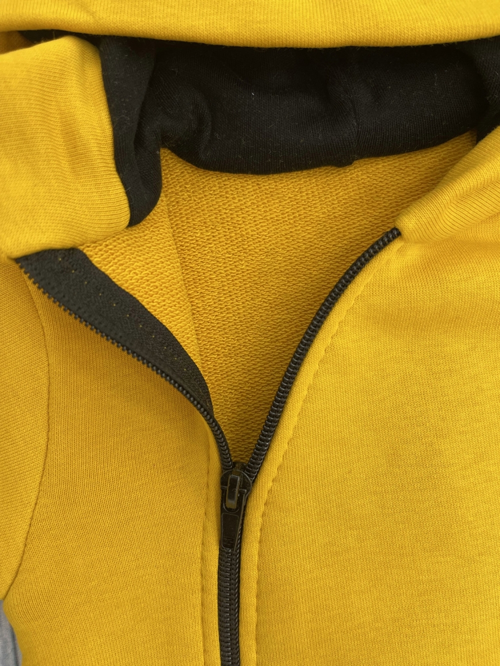 315-А. Комбинезон с капюшоном, хлопок 65%, 35% ПЭ, 3-х нитка без начеса + интерлок 62,68,74,80